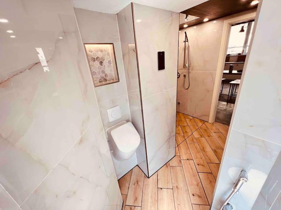 Luxus Loft Im Herzen Von Bochum Werne. Luaran gambar